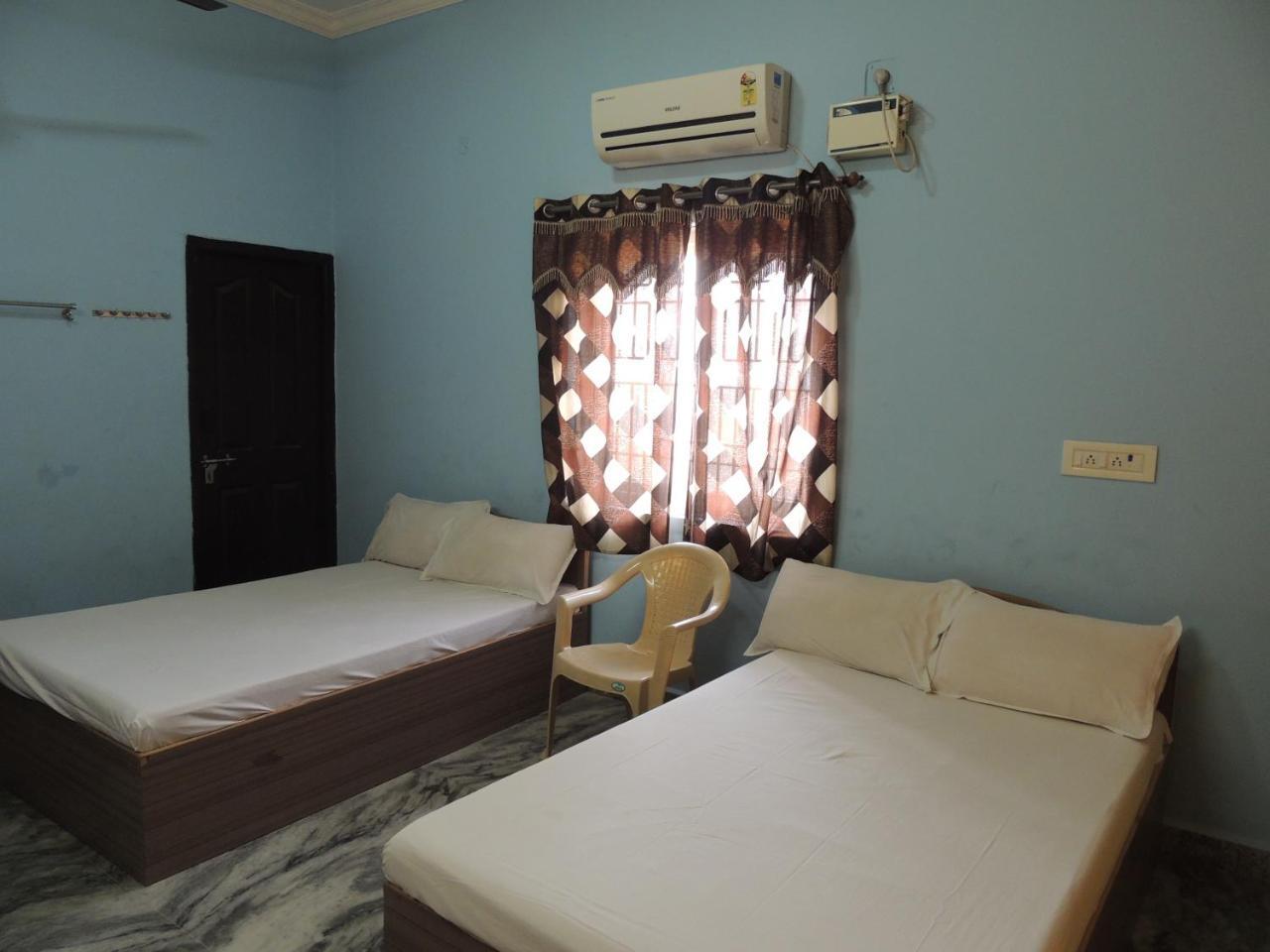Radha Party Hall Kanchipuram Esterno foto